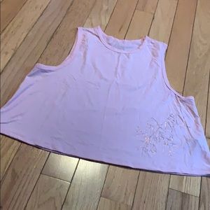 Gap Breathe Crop Tank